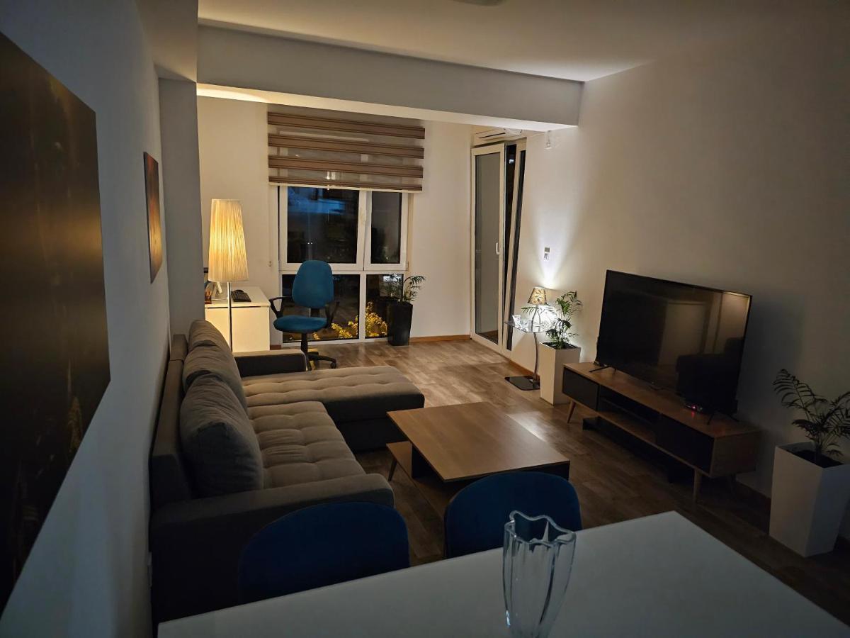 סקופיה Eva'S Premium Apartments מראה חיצוני תמונה