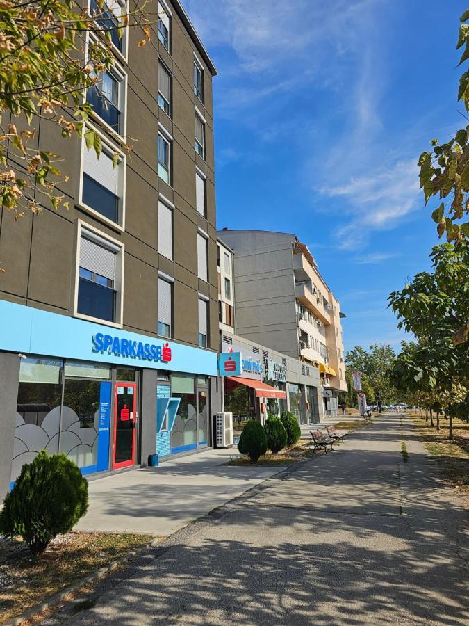 סקופיה Eva'S Premium Apartments מראה חיצוני תמונה